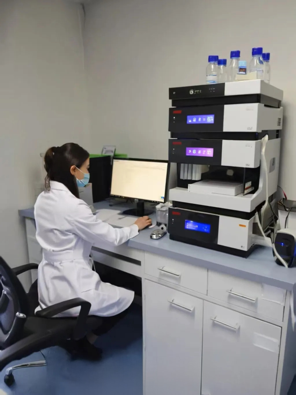 AurexonBio quality control and analytical testing equipment